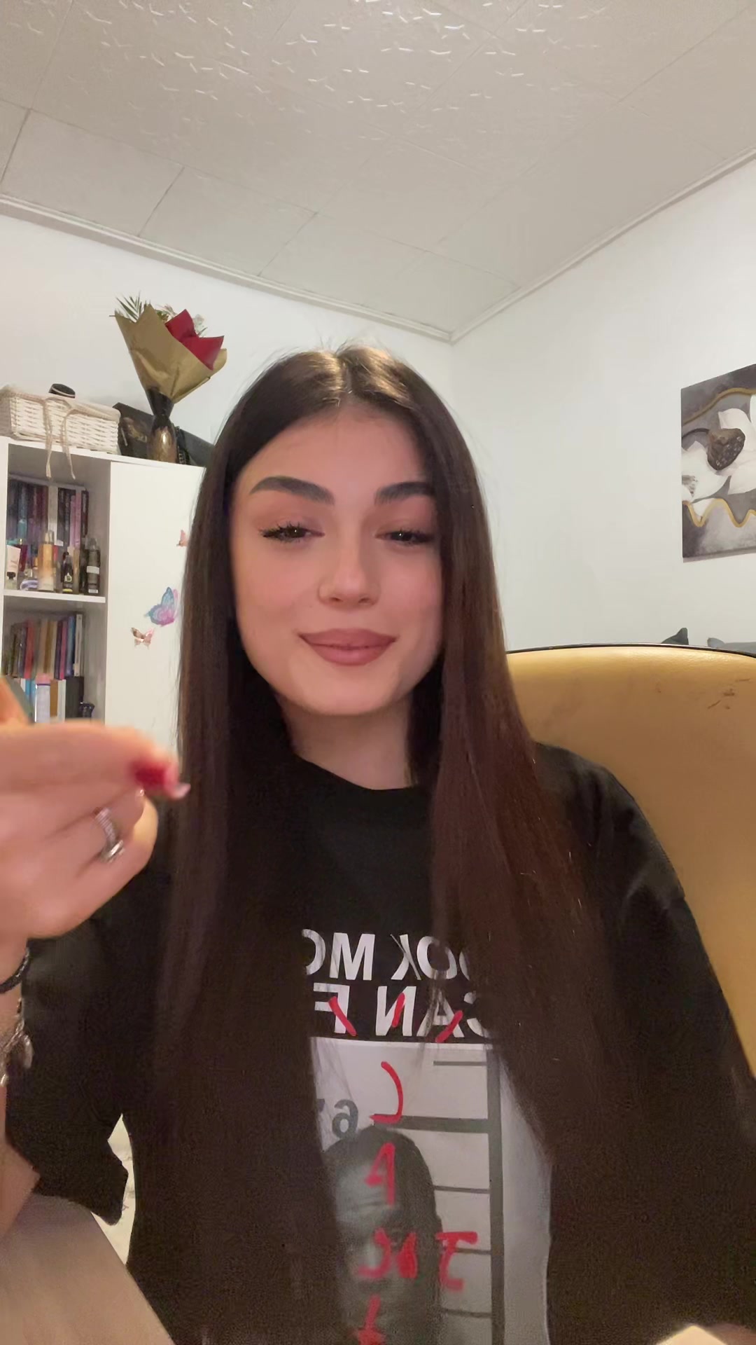 @nicoletaavaleriaa