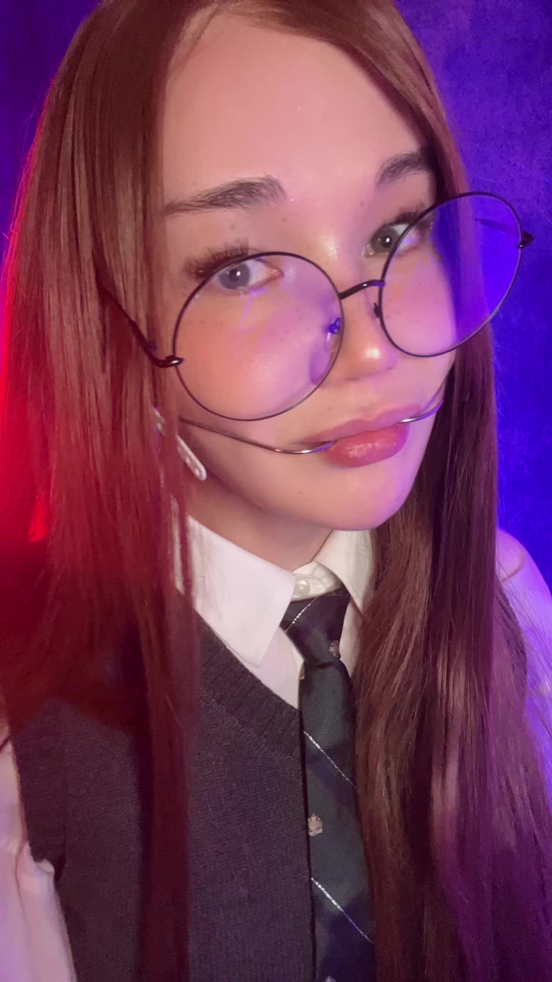 @OralStrawberry