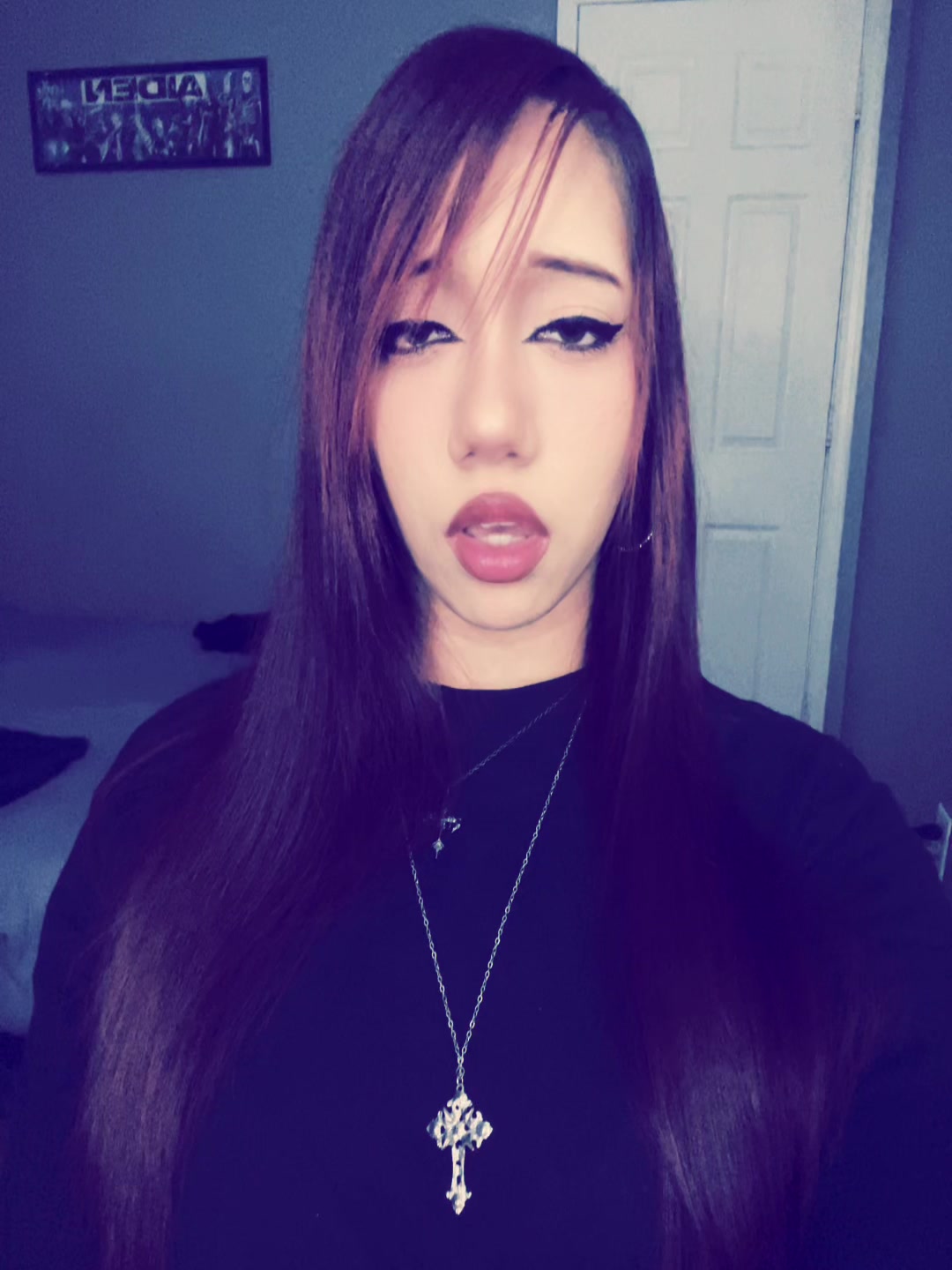 @⛦𝔳𝔞𝔪𝔭 𝔤𝔦𝔯𝔩⛦