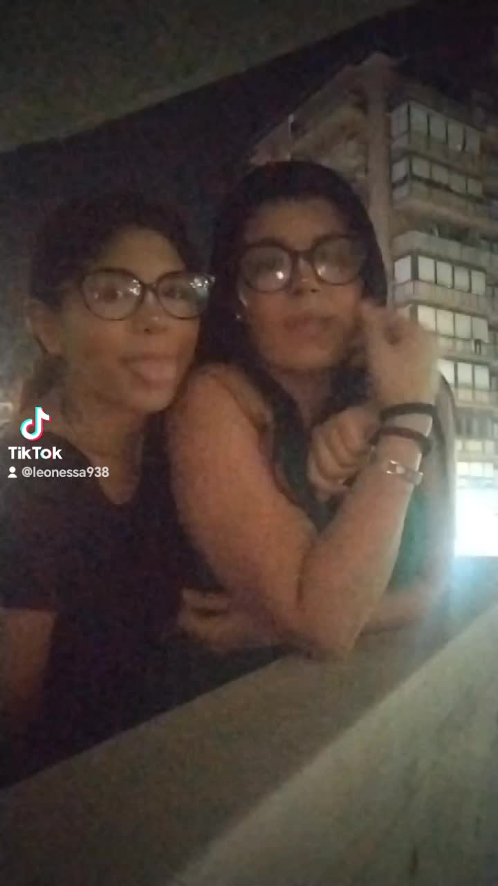 @D.F