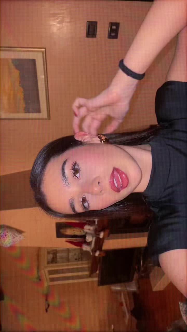 @moriviola