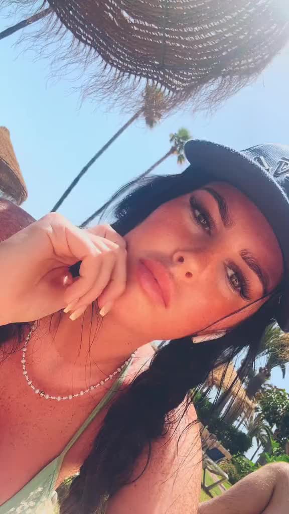 @megroseeeee