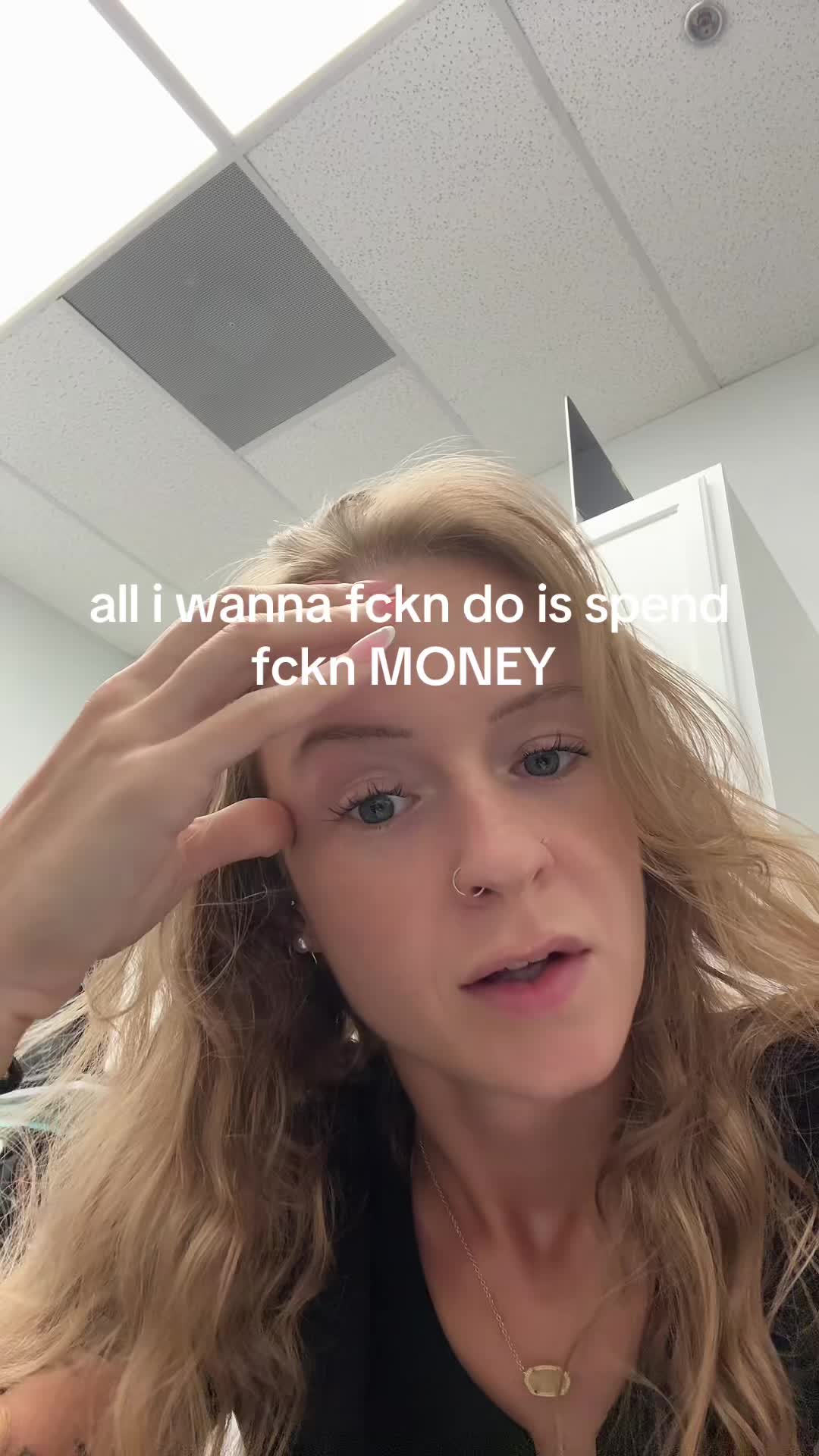 @Macy