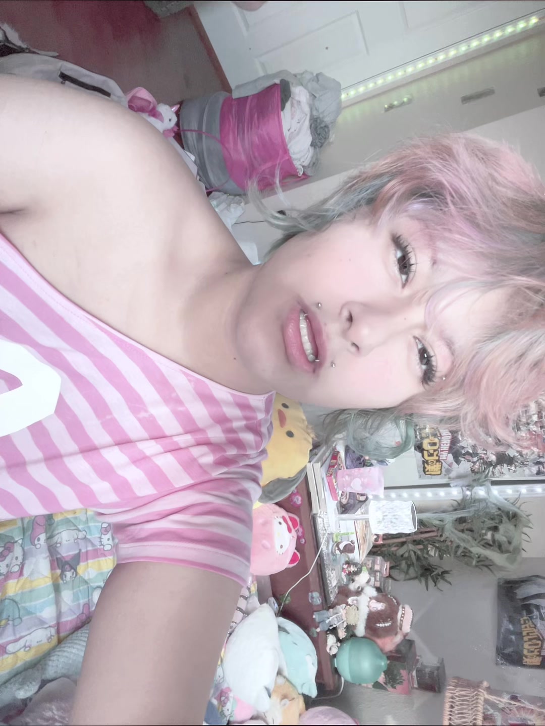 @𐔌 ᖴᗯᗩᗩ 🧁