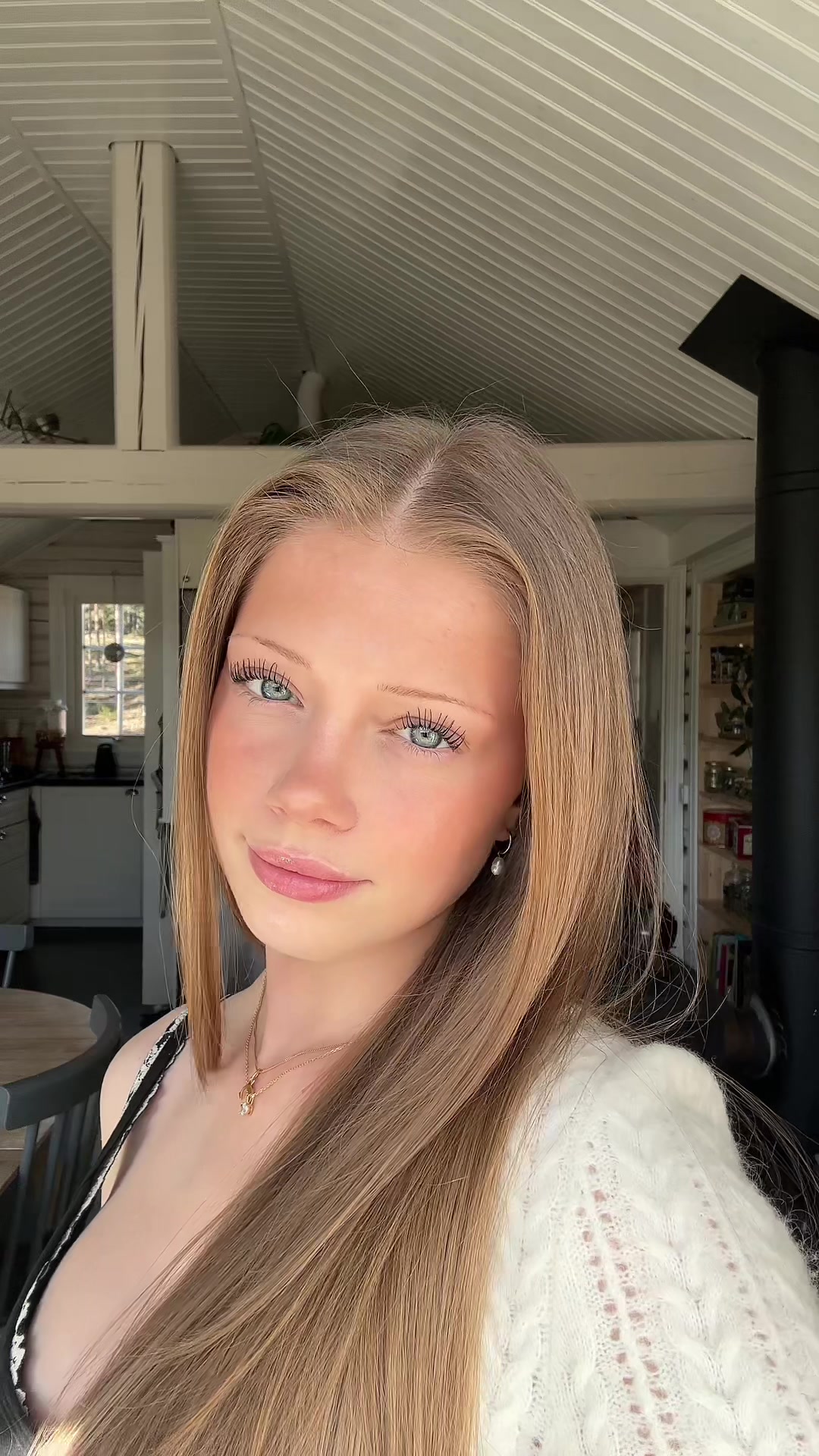 @ᑕOᖇᑎᗴᒪIᗩ♡
