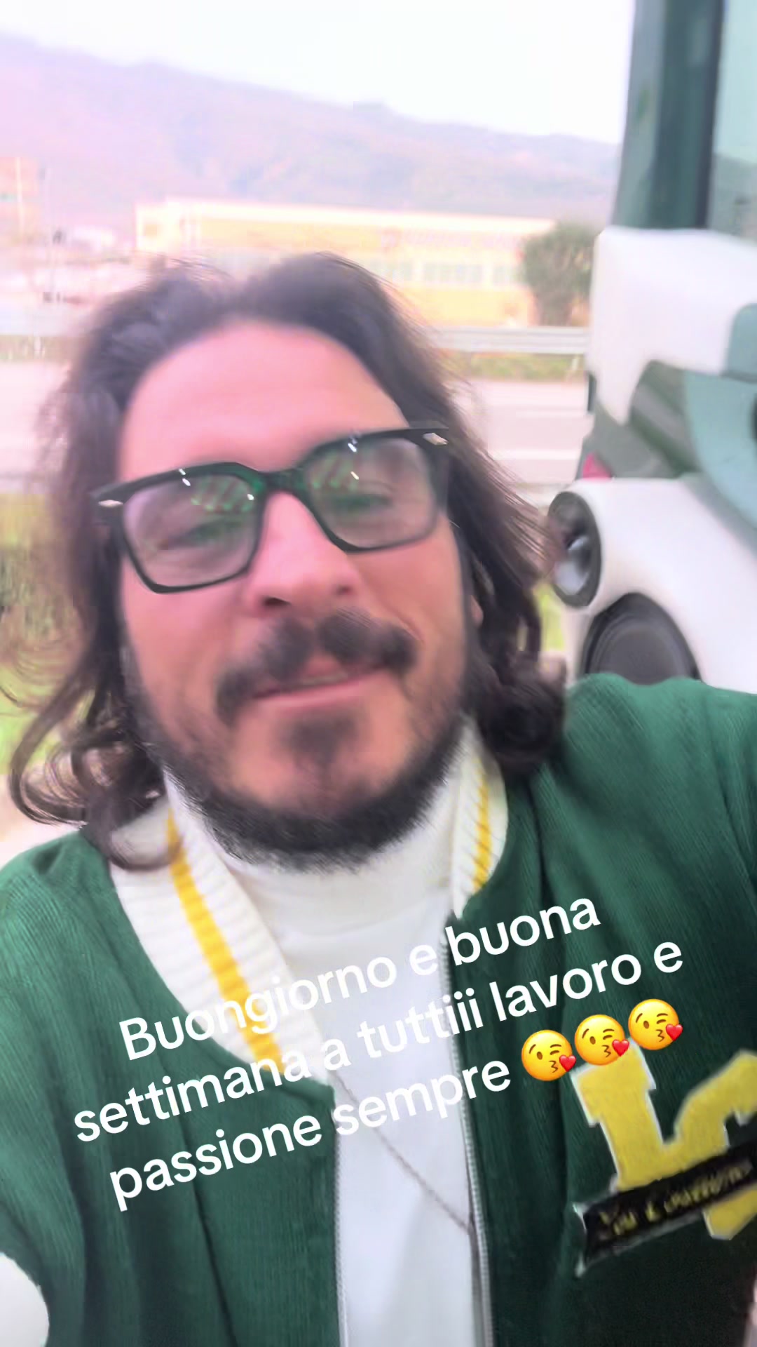 @Salvatore Perillo375