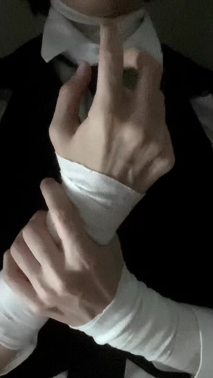@✧. ┊