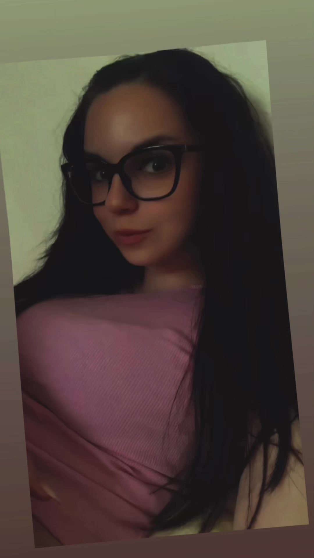 @𝓢𝓲𝓼𝓲 𝓔𝓶