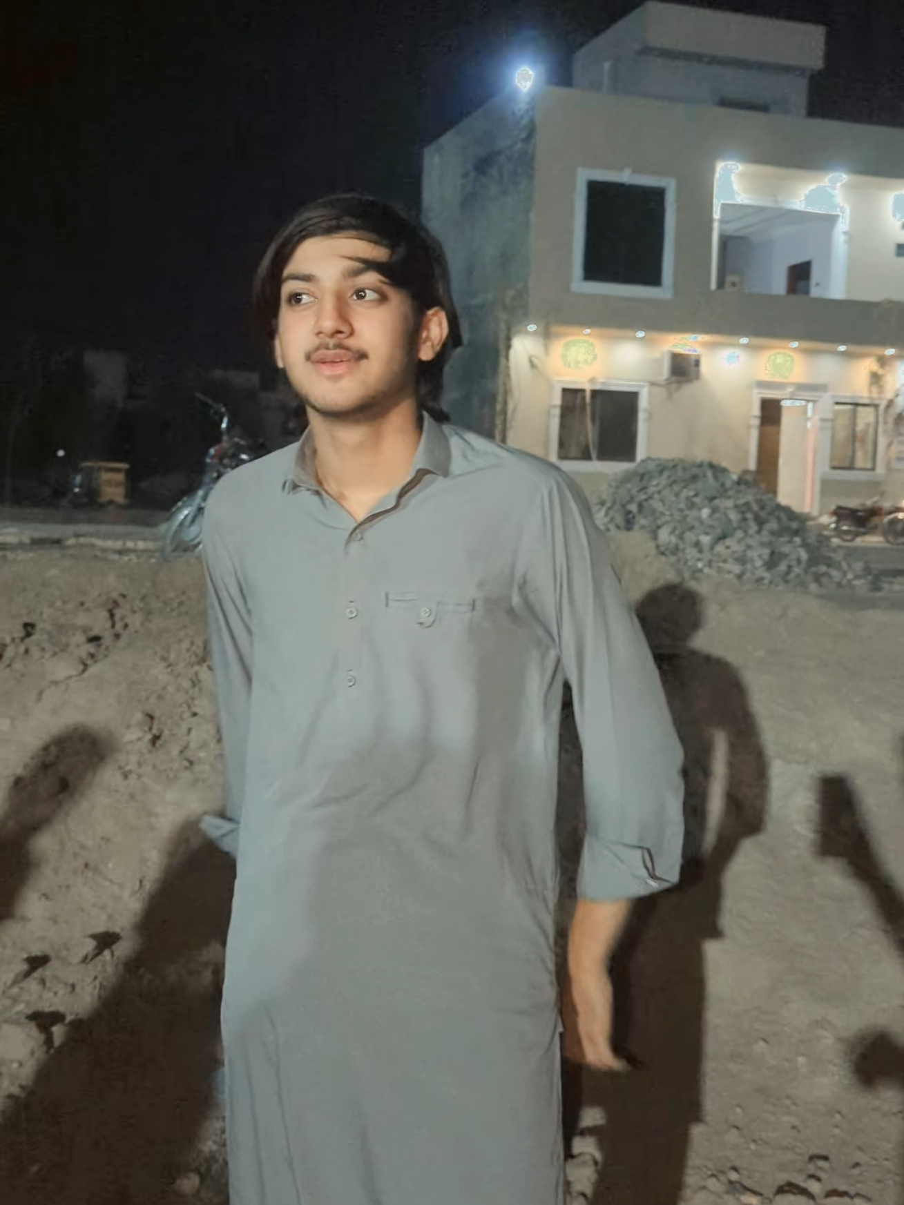 @⚡اویس بادشاہ 👑