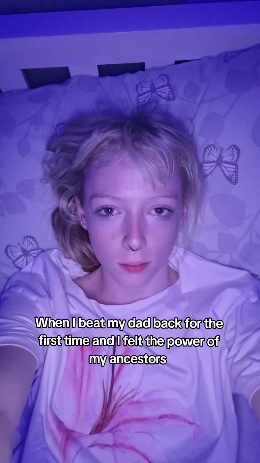 @️