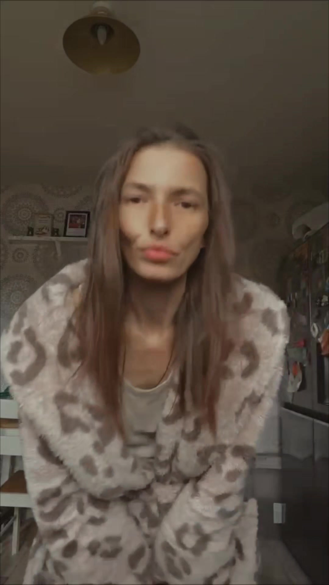@divalive1
