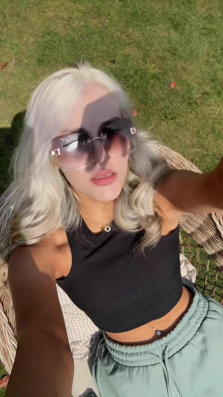 @Bhabiegirl.x๐