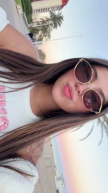 @Valentina