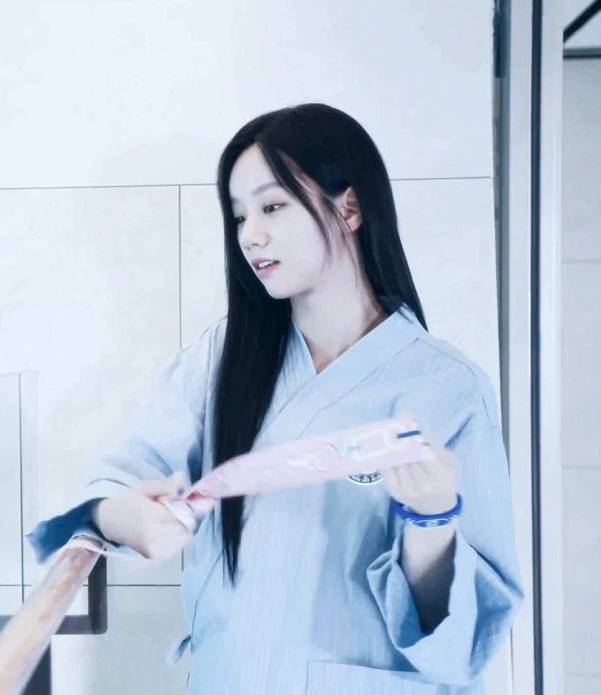 @𝙡𝙞𝙫𝙫