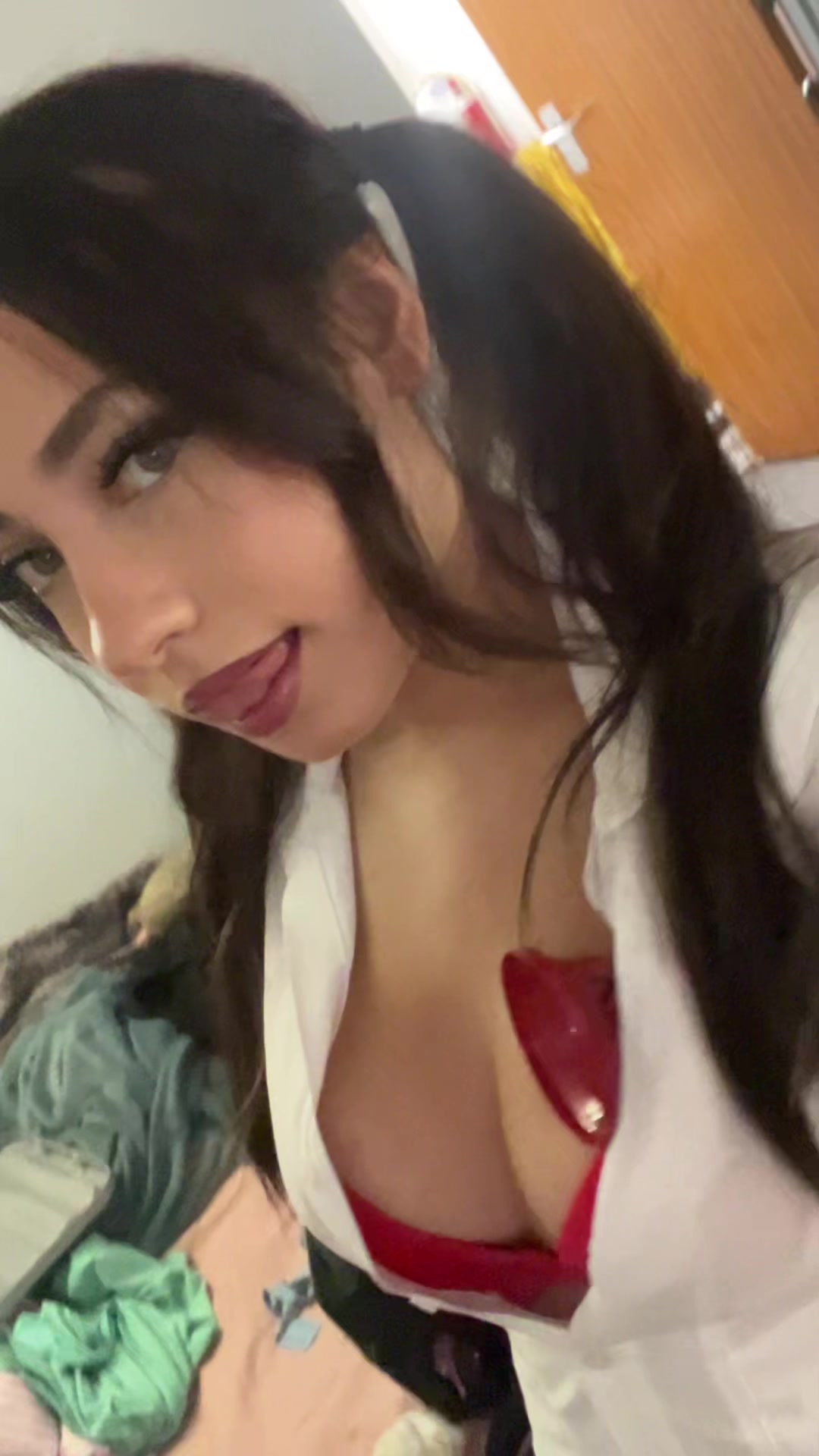 @foxiliciouss