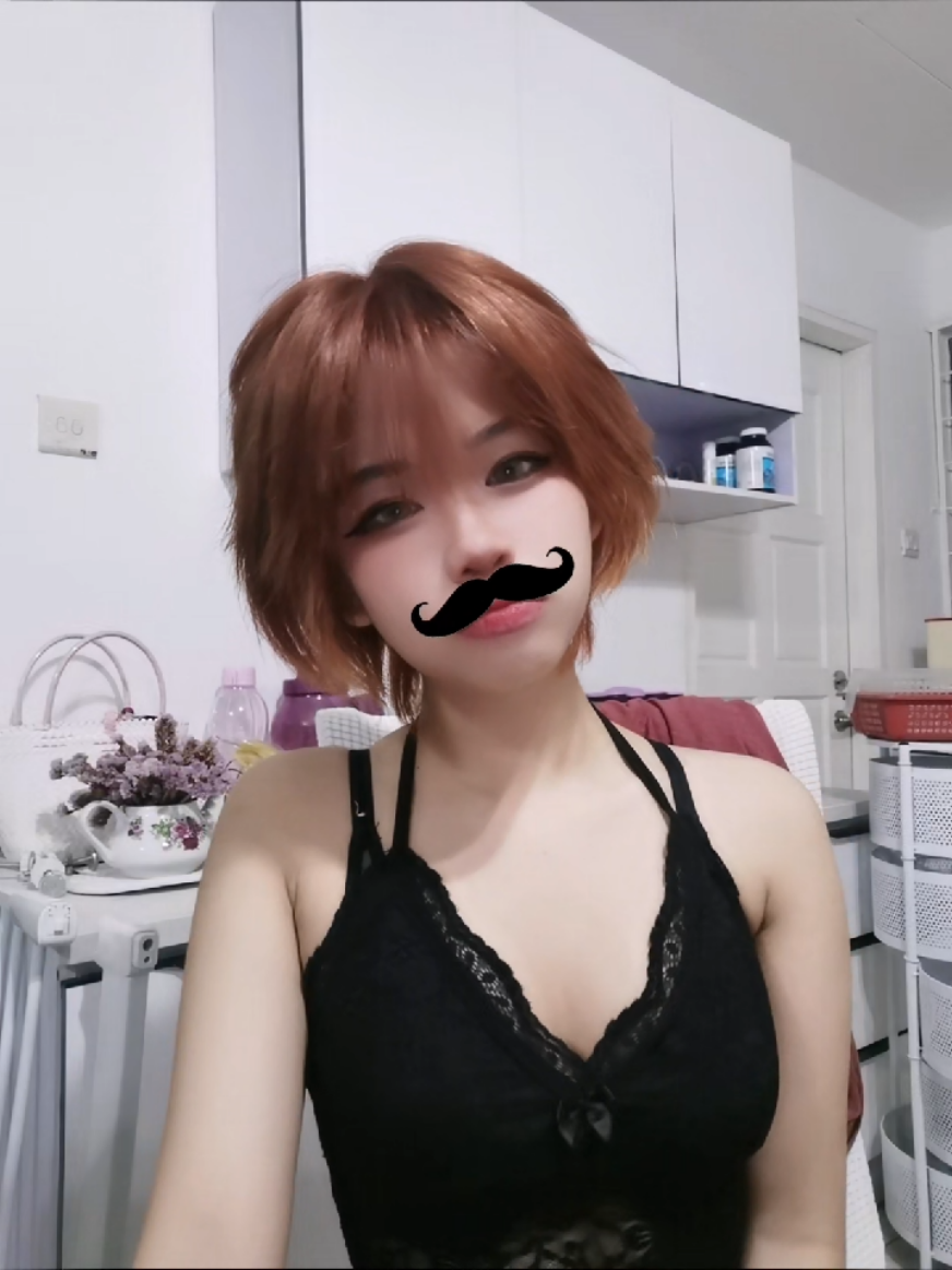 @༯