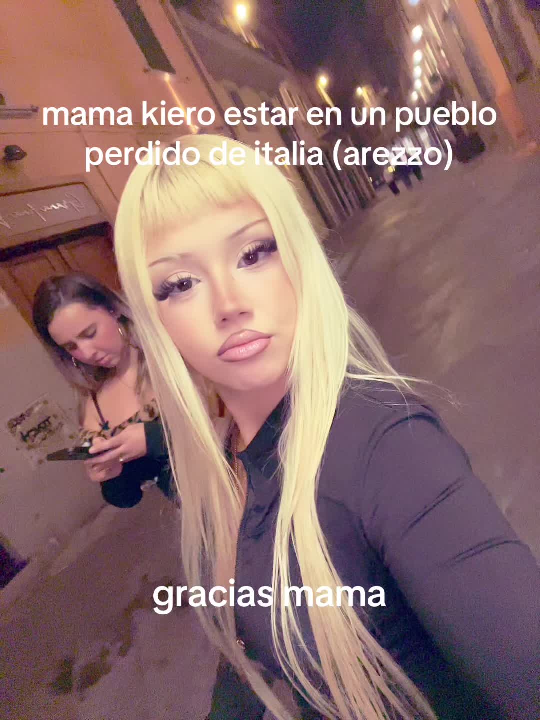 @888
