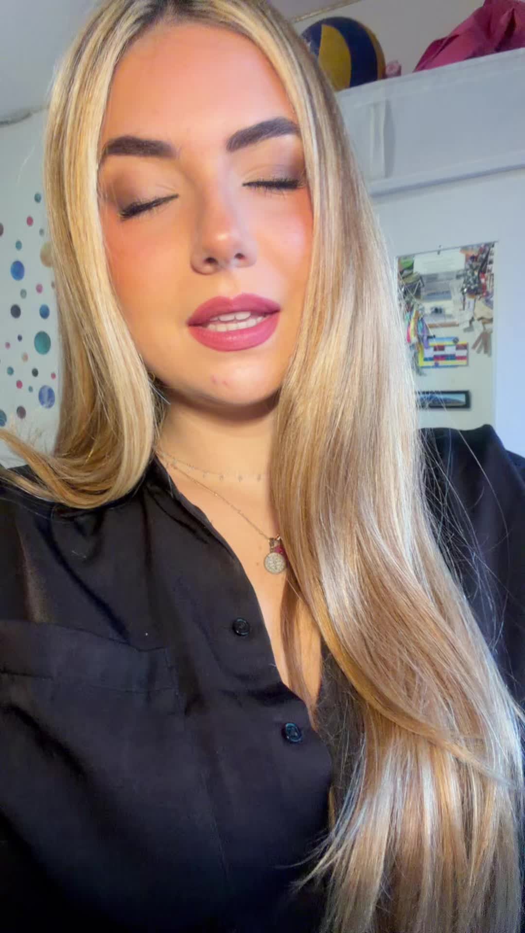@Fiorella🍒🐆🎱