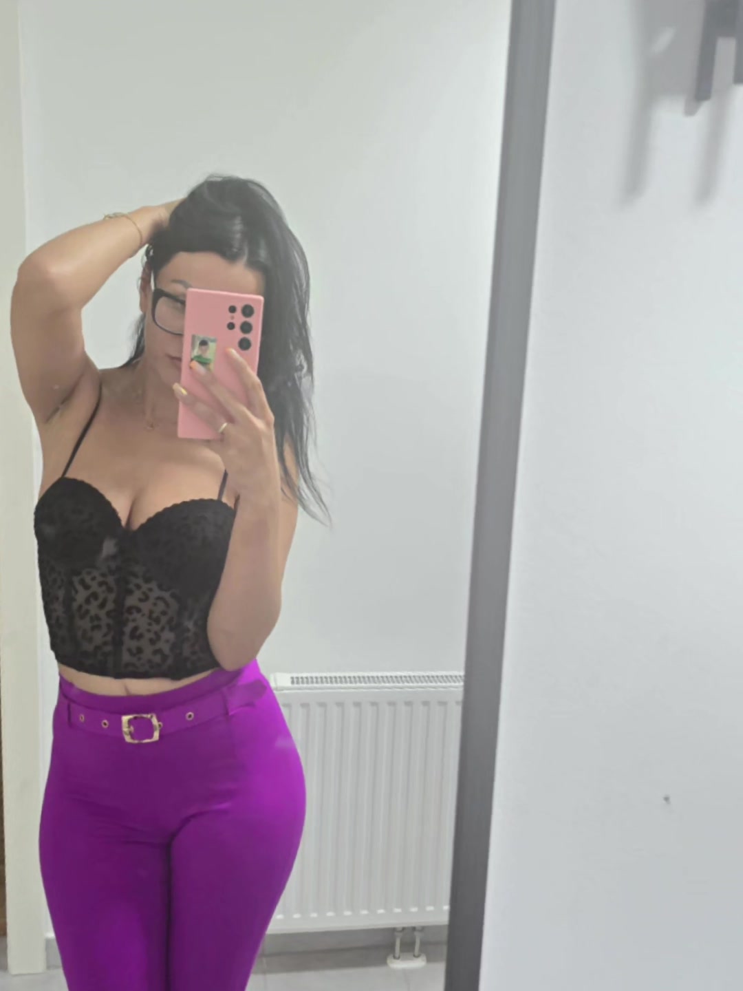 @Adinaa