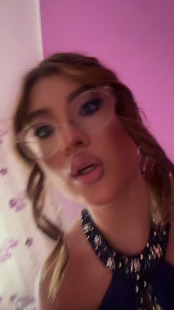 @𝐒 𝐈 𝐋 𝐕 𝐈 𝐀🤍