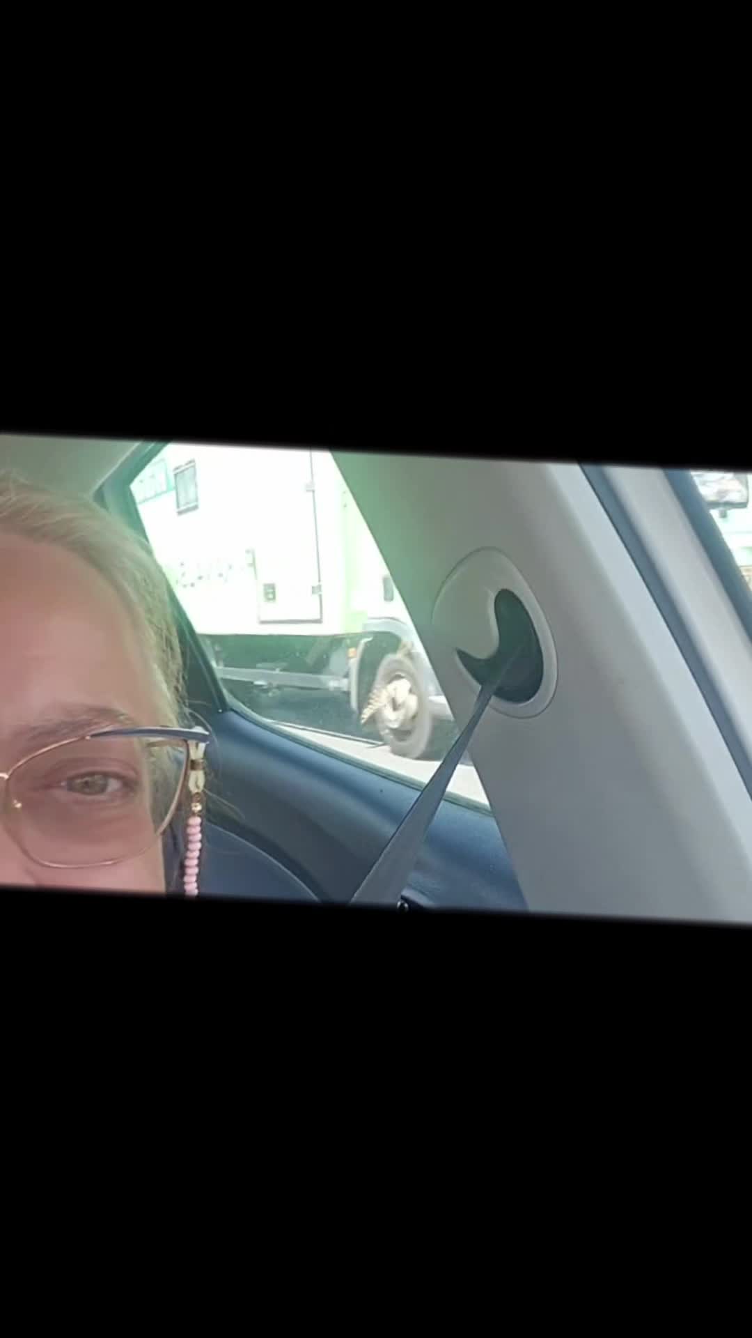 @pop Monica