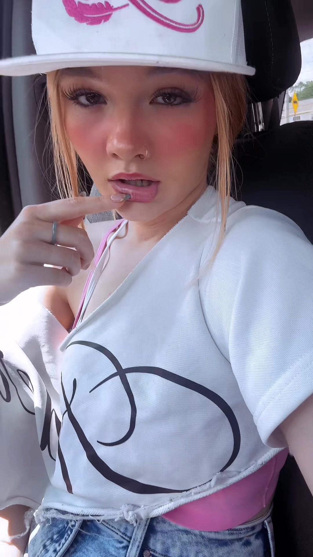 @Ems