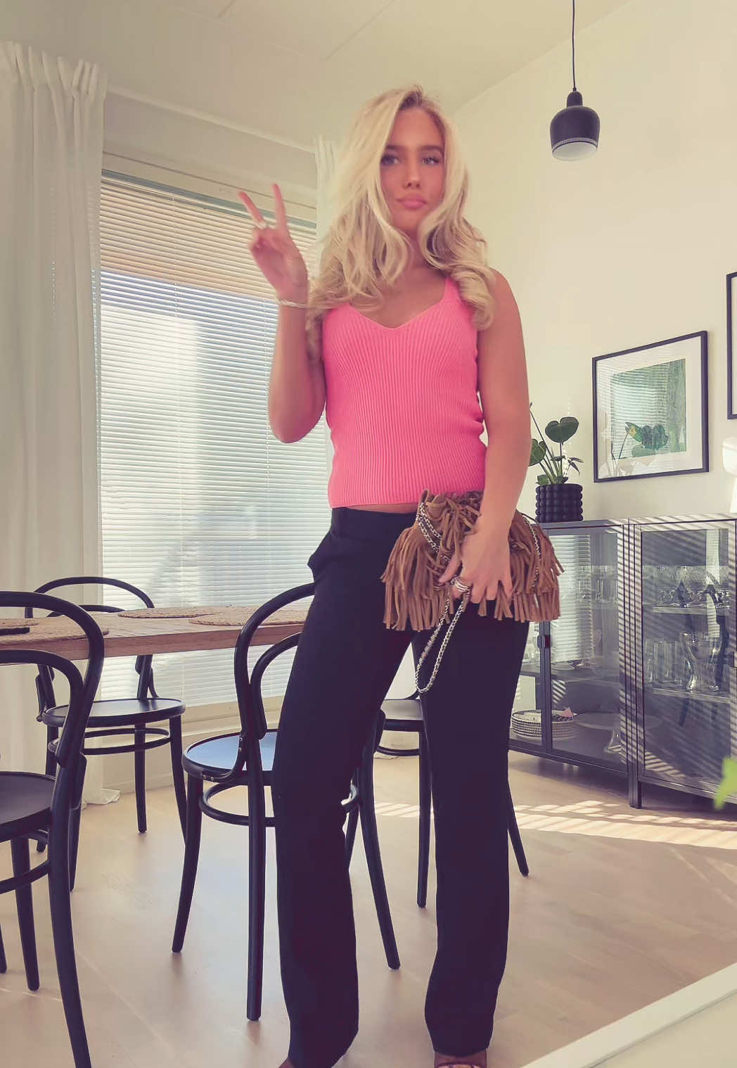 @ellenlumikaneli