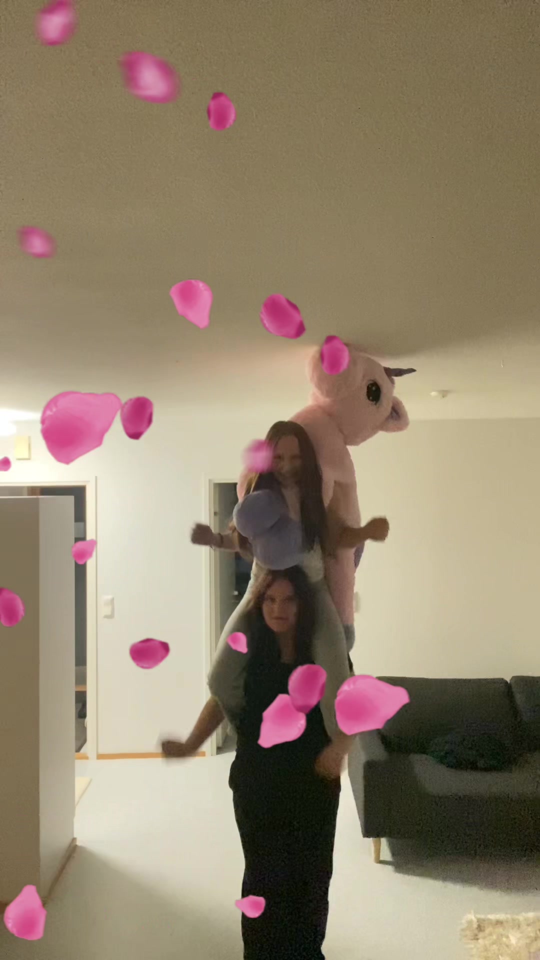 @lauraainomystinen