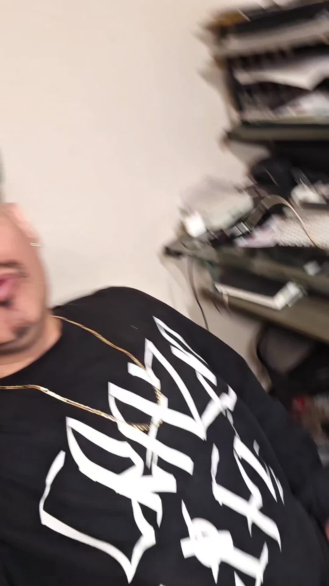 @MrCrazyChucoTown