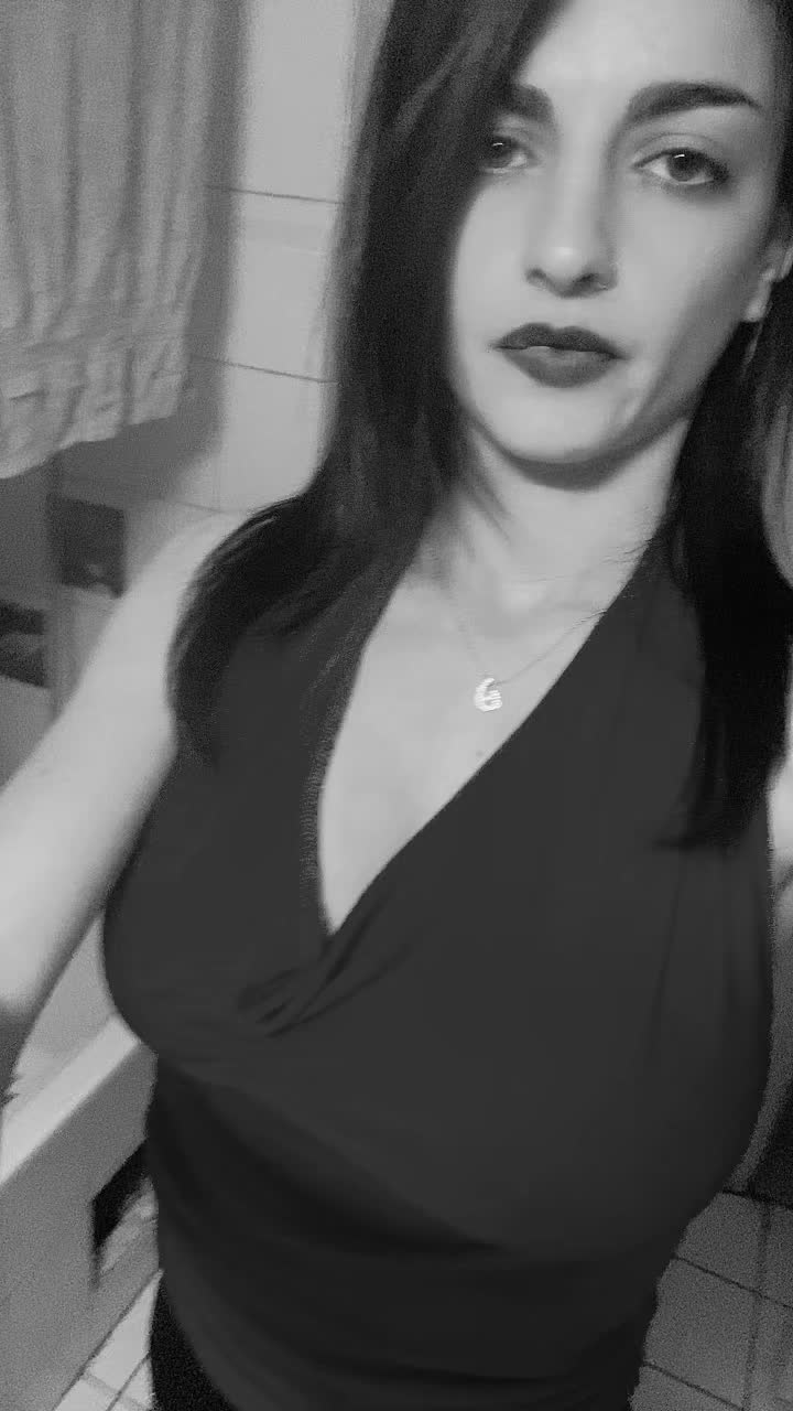 @Alyssia🖤