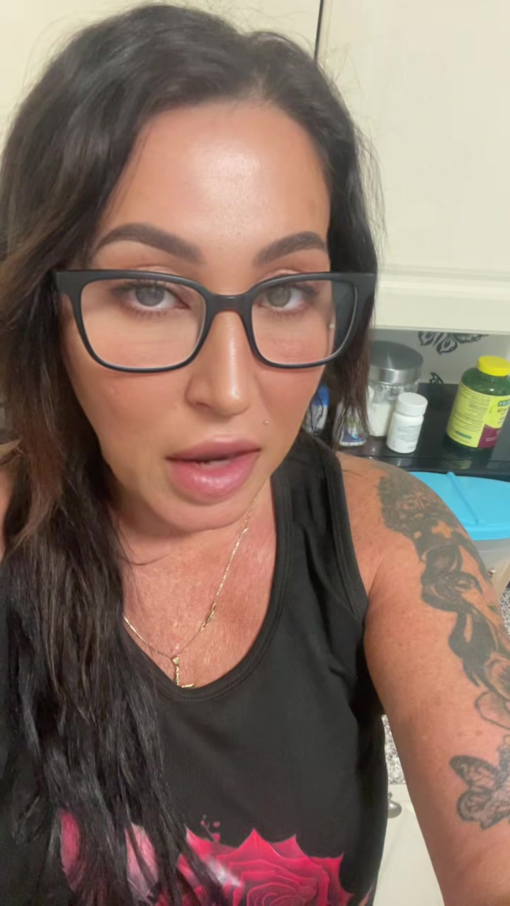 @Italiangirl🇮🇹native🇨🇦🇨🇦
