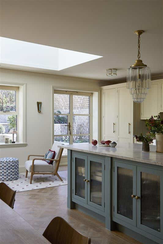 @Harvey Jones Kitchens