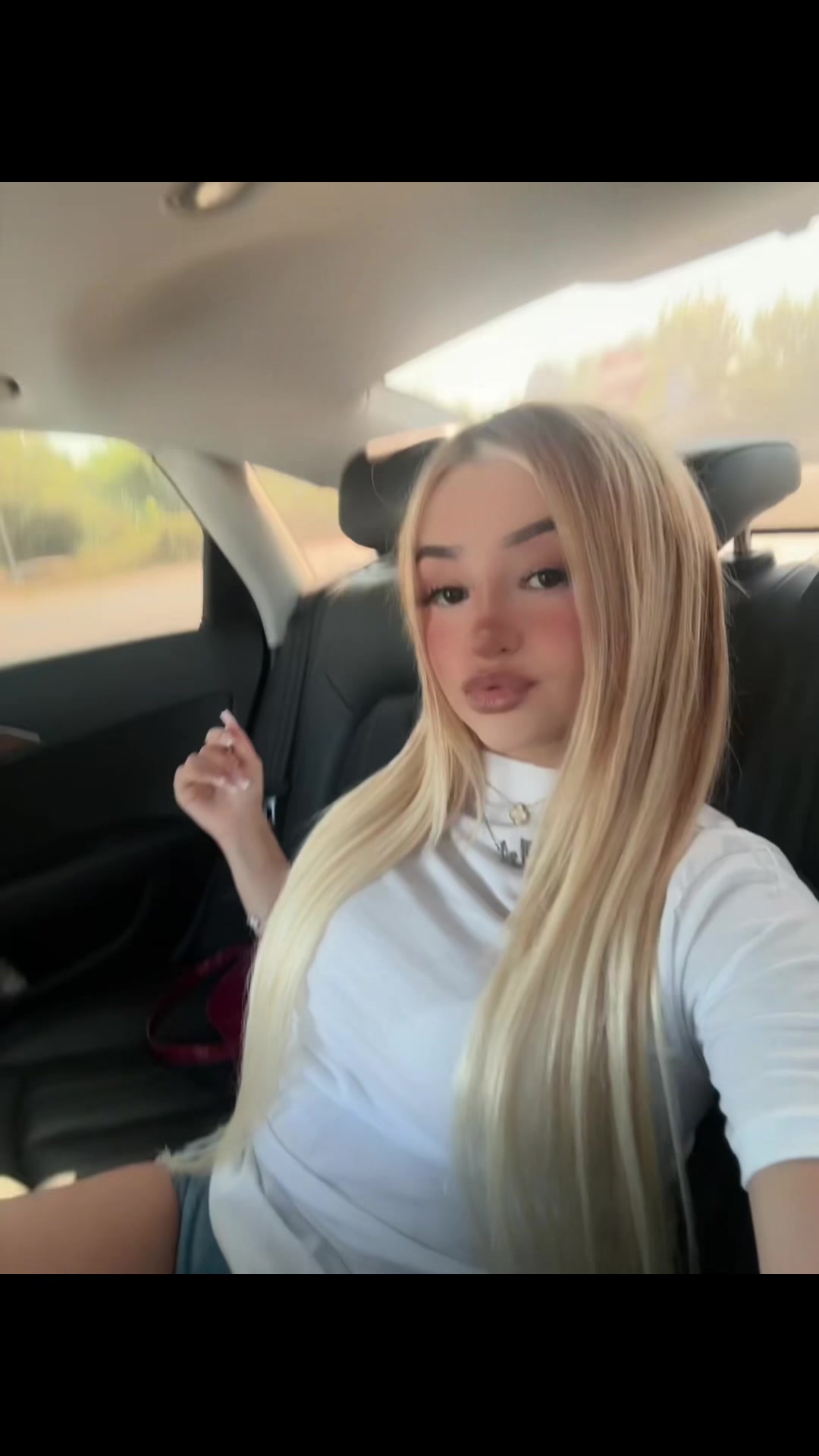 @its_luena_