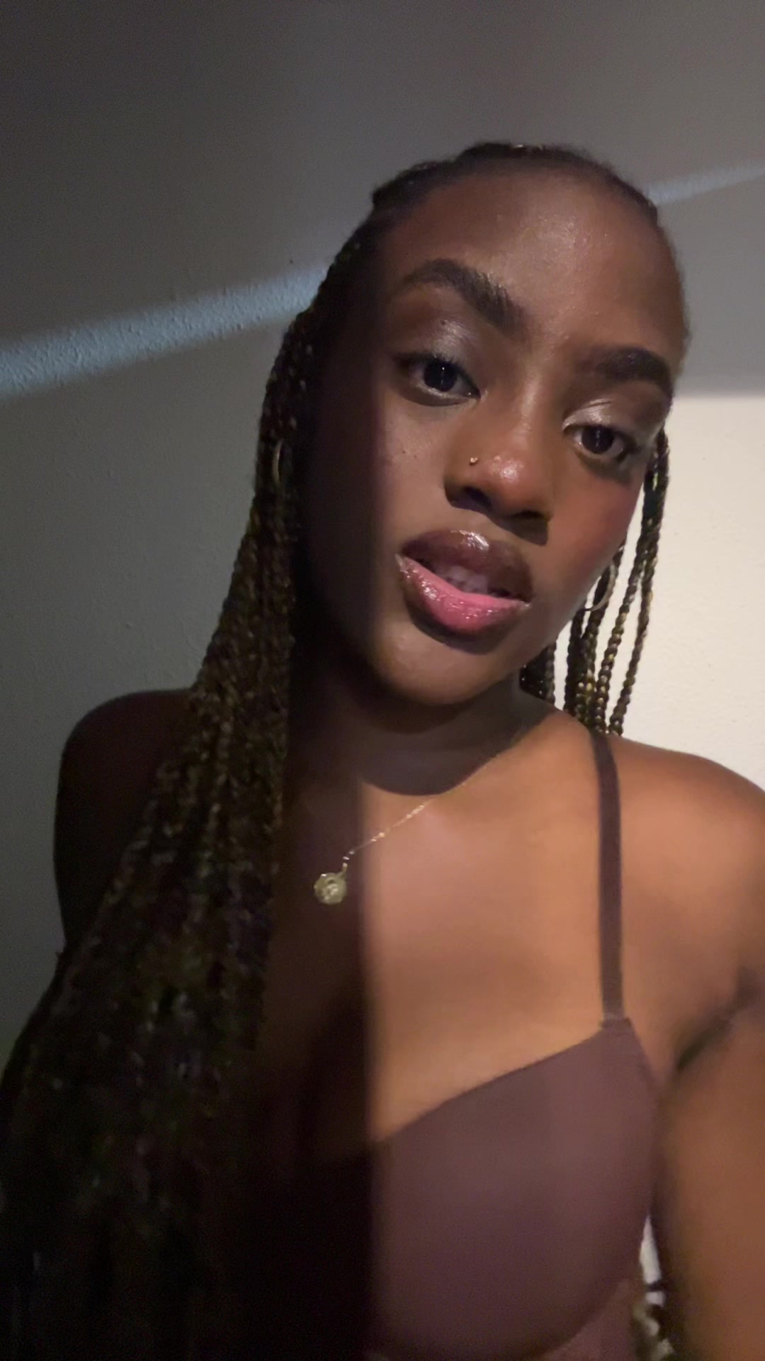 @𝒜𝓃𝒶