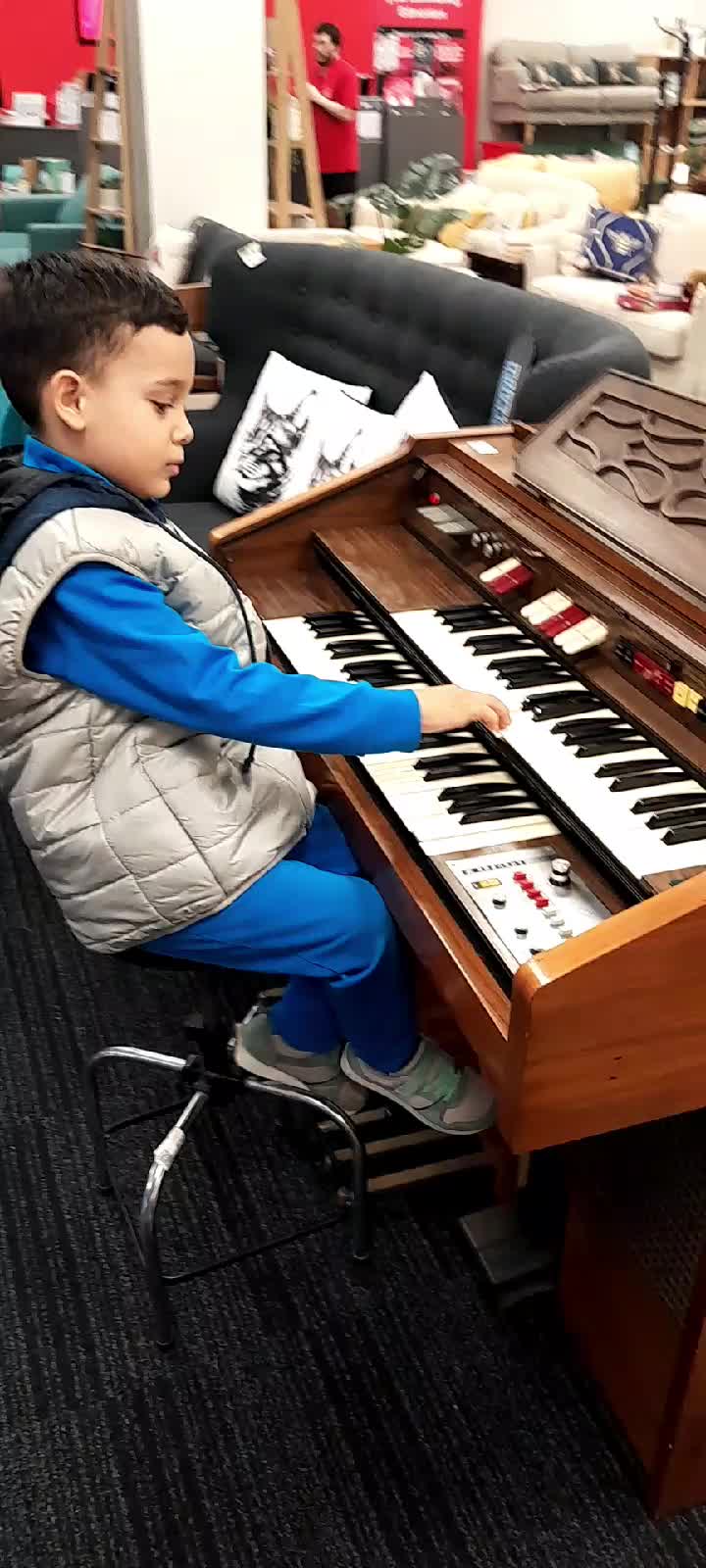 @metin pianist