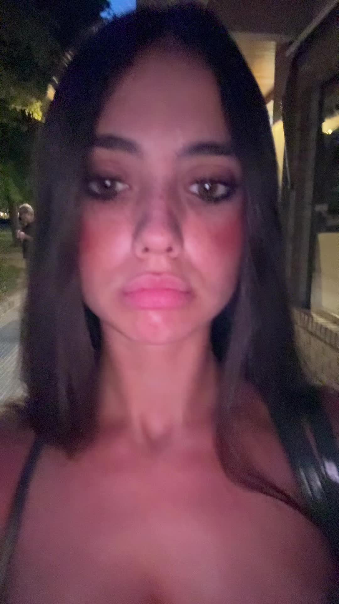 @saritta65331