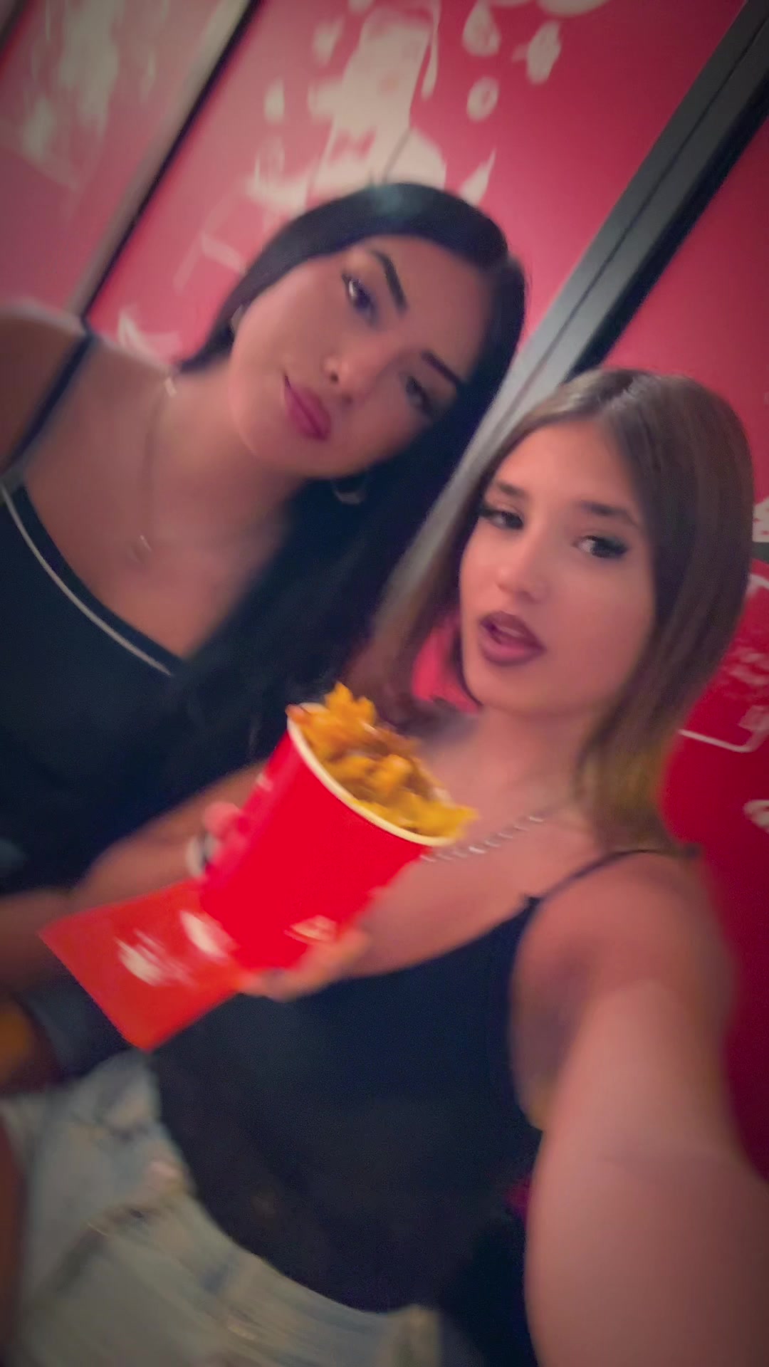 @yunghoess_