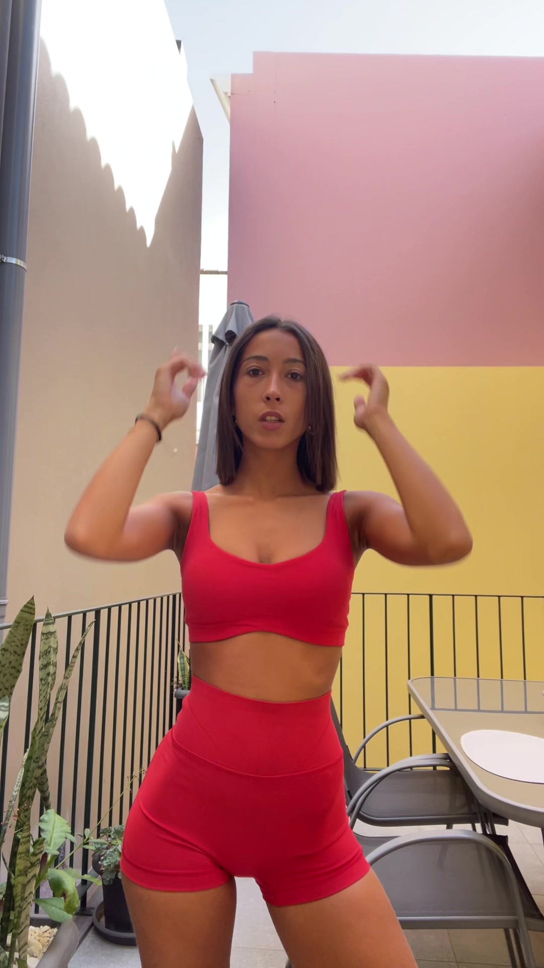@zaira