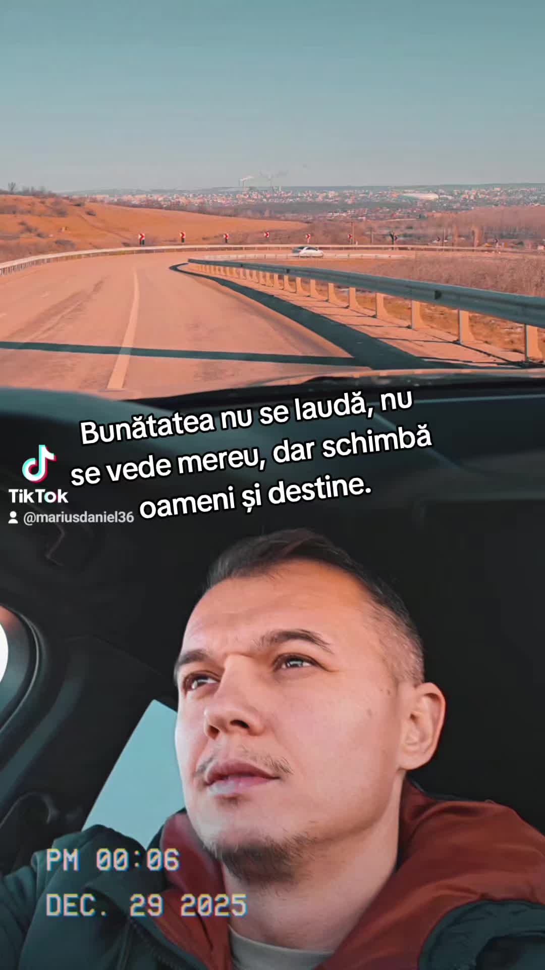 @Dani😎