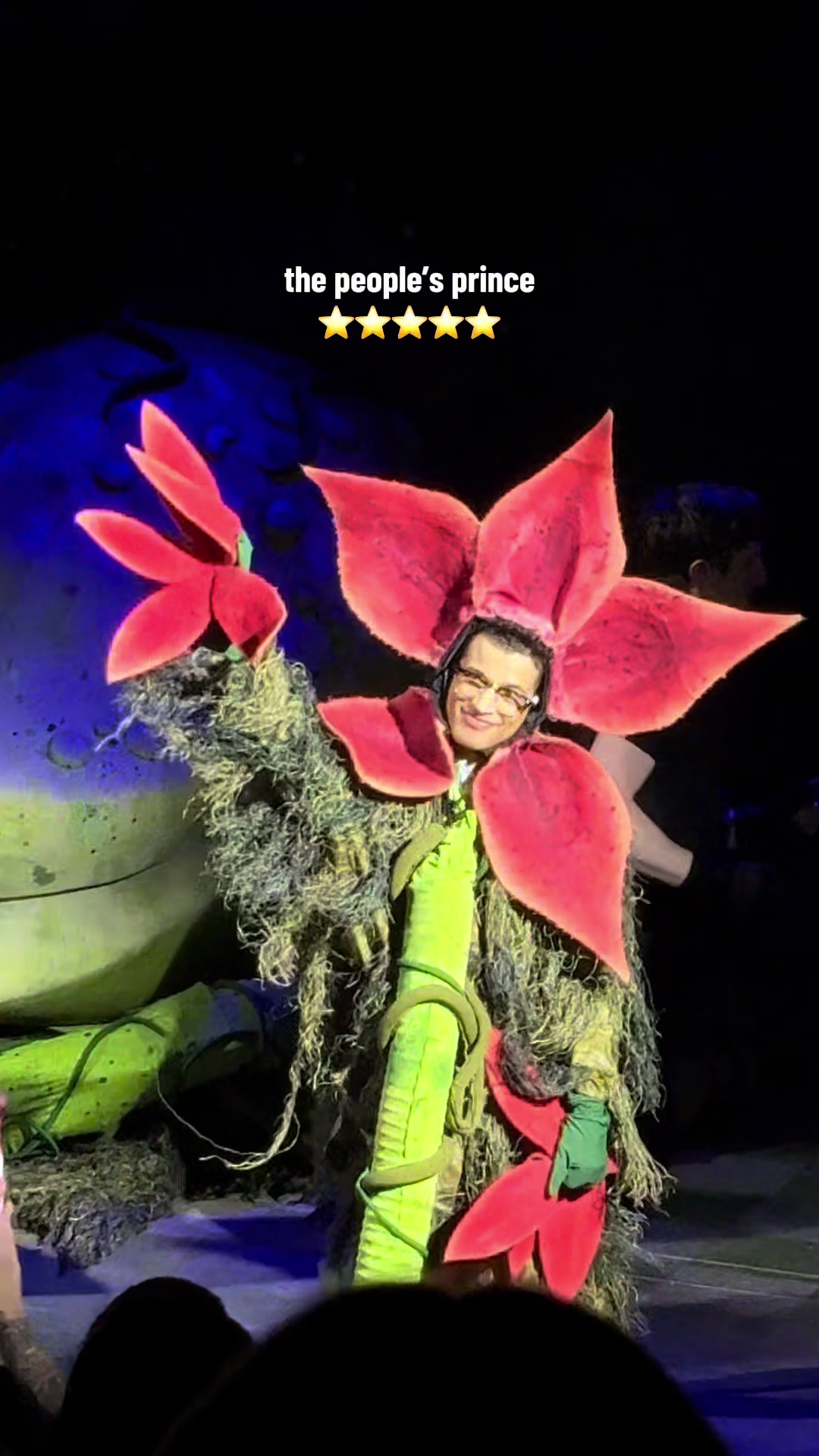@broadwaywithizzy