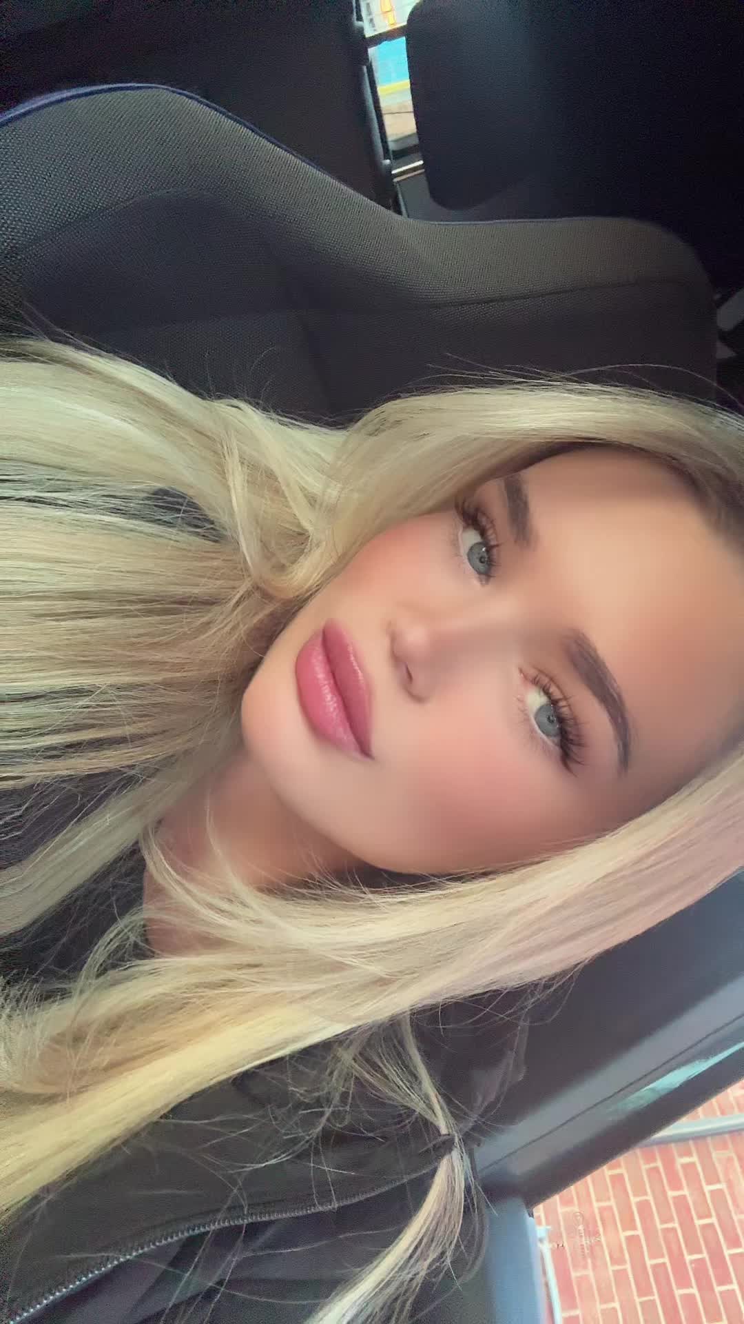 @hayleyspencerr