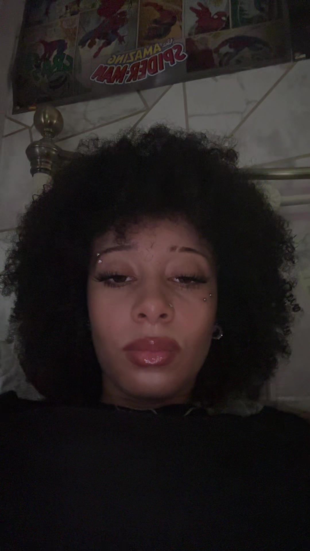 @roxannee