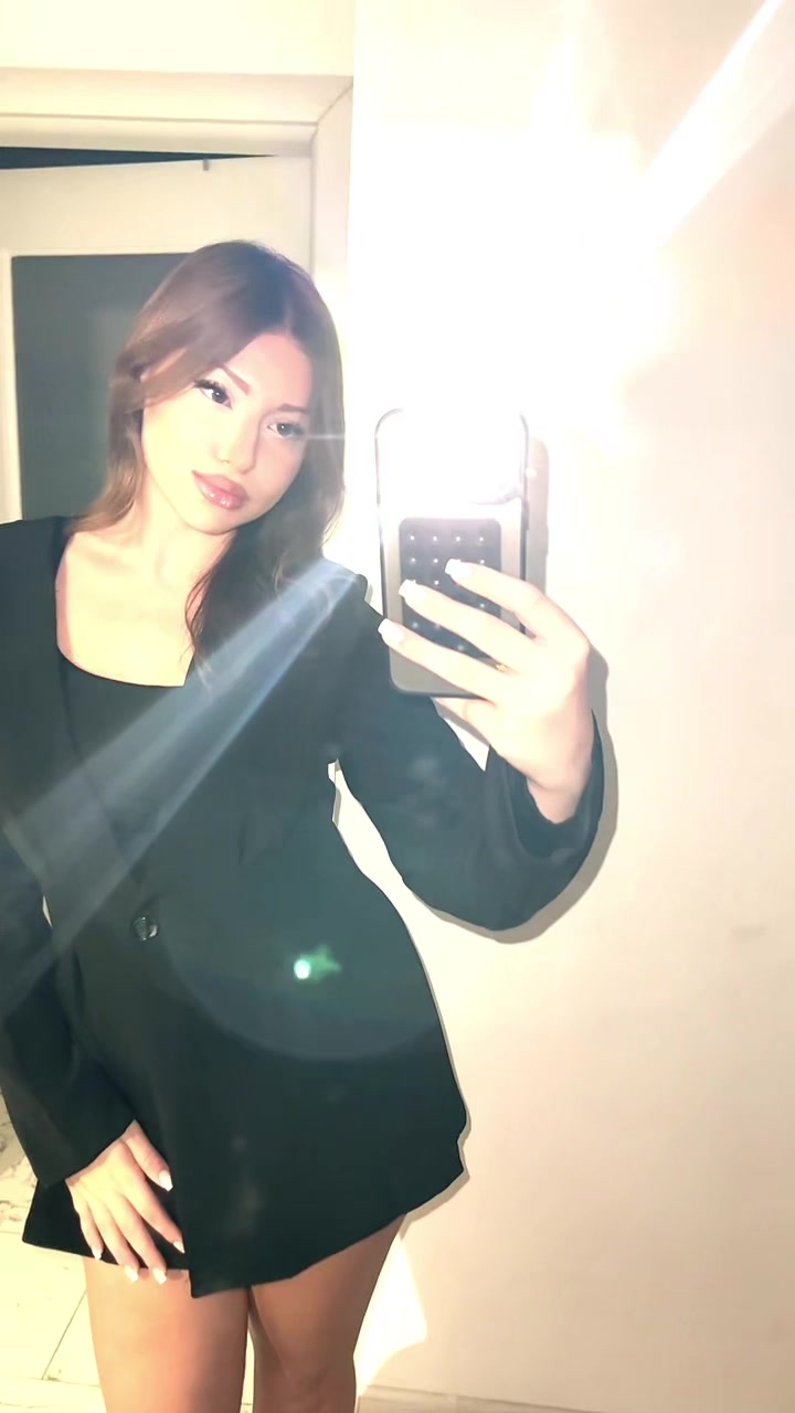 @aleyynaa