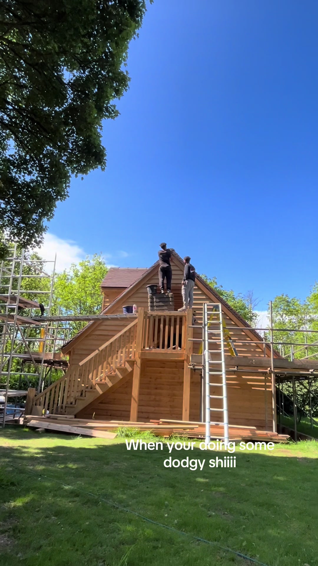 @rooferholics