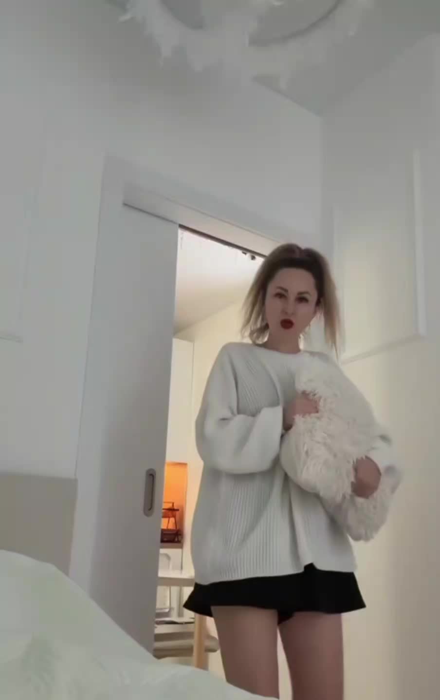 @Denisa 🖤🖤🖤🖤