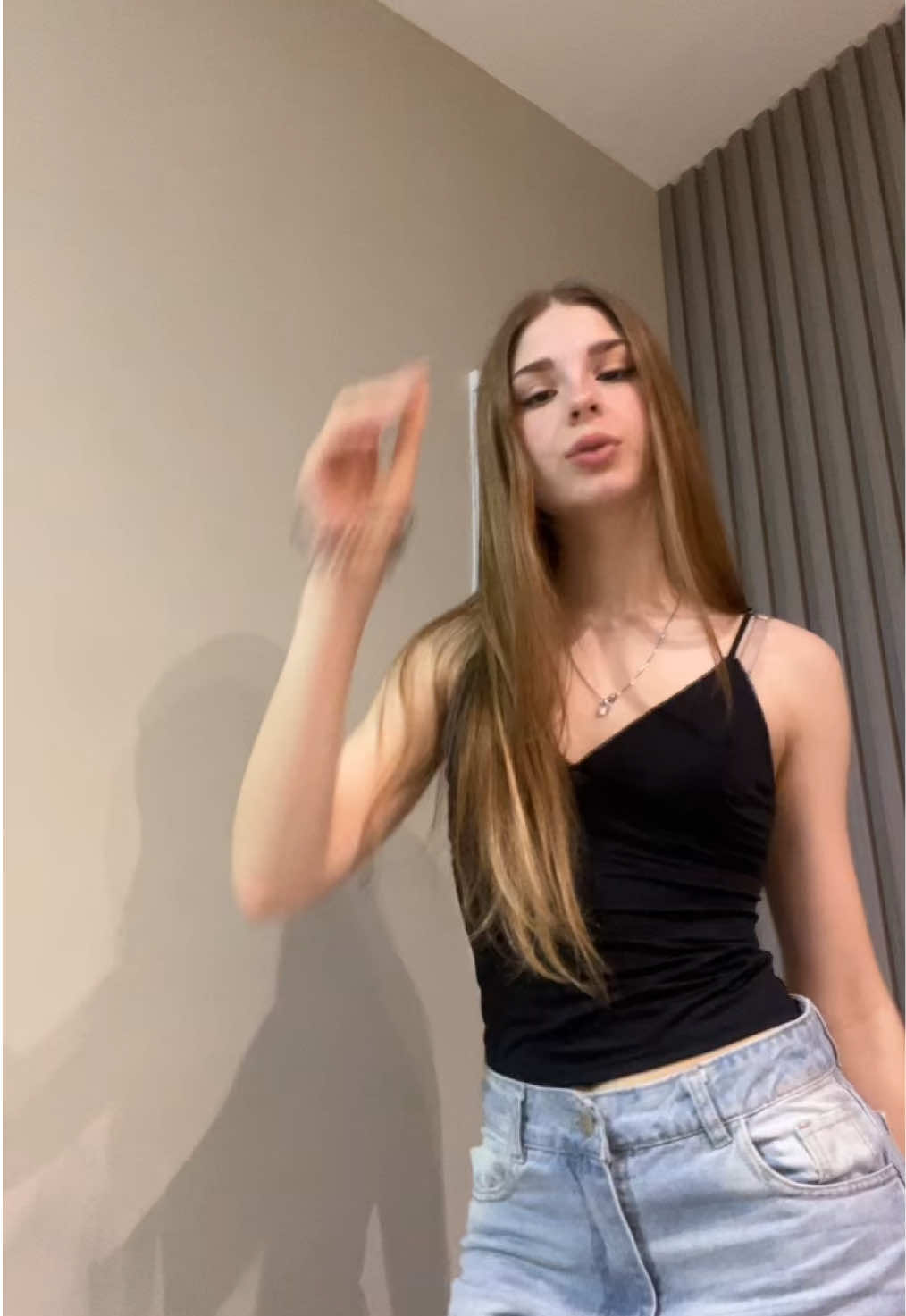 @vicky