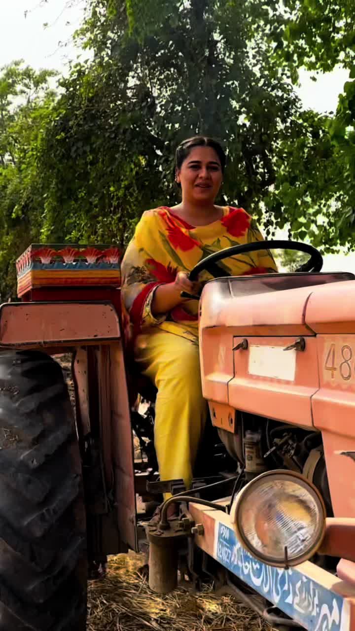 @Punjabi Bulbul Aliza Sehar
