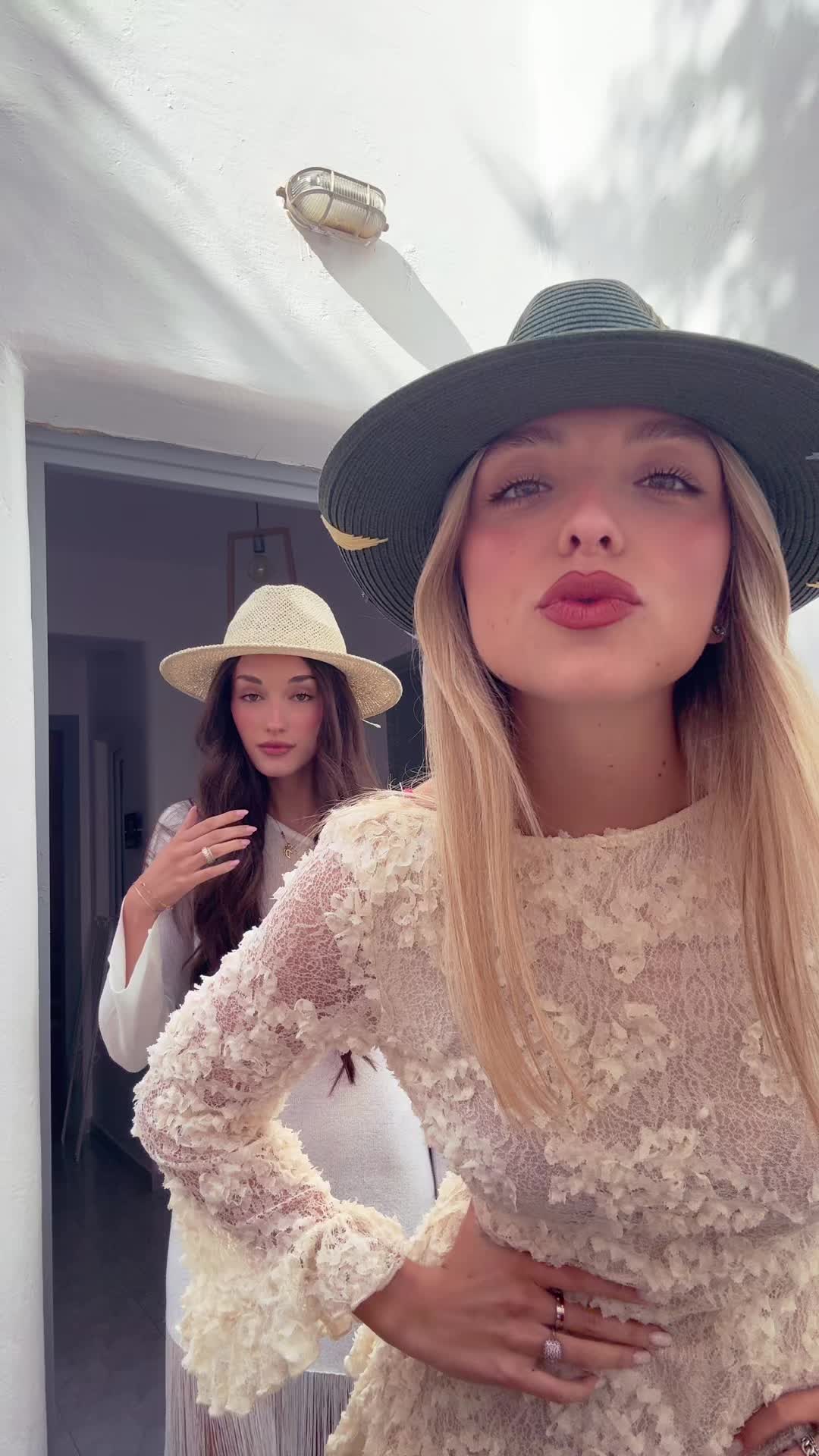 @Luli