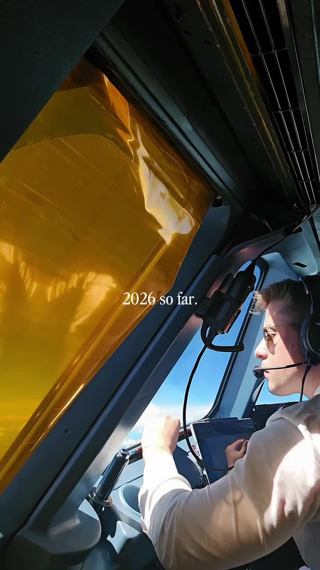 @pilot.flying_felix