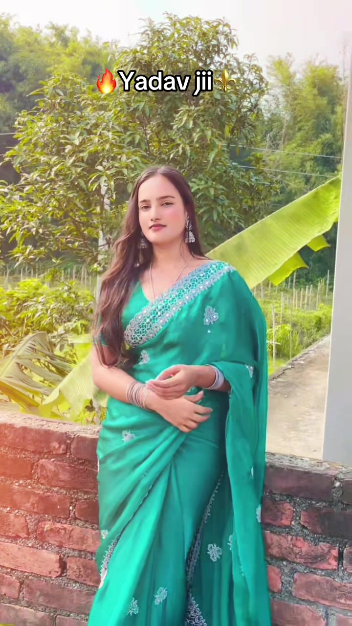 @Yadav girl🔥